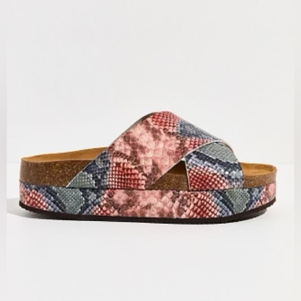 Free People Sidelines Flatform Candy Snake Sandals Size EU 39- NWOT